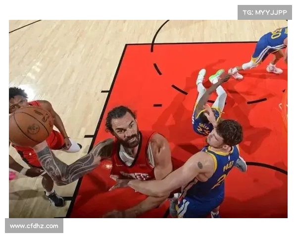 火箭以3年3900万续约亚当斯 助力格林成长成队核心 火箭以3年3900万续约亚当斯 助力格林成长成队核心